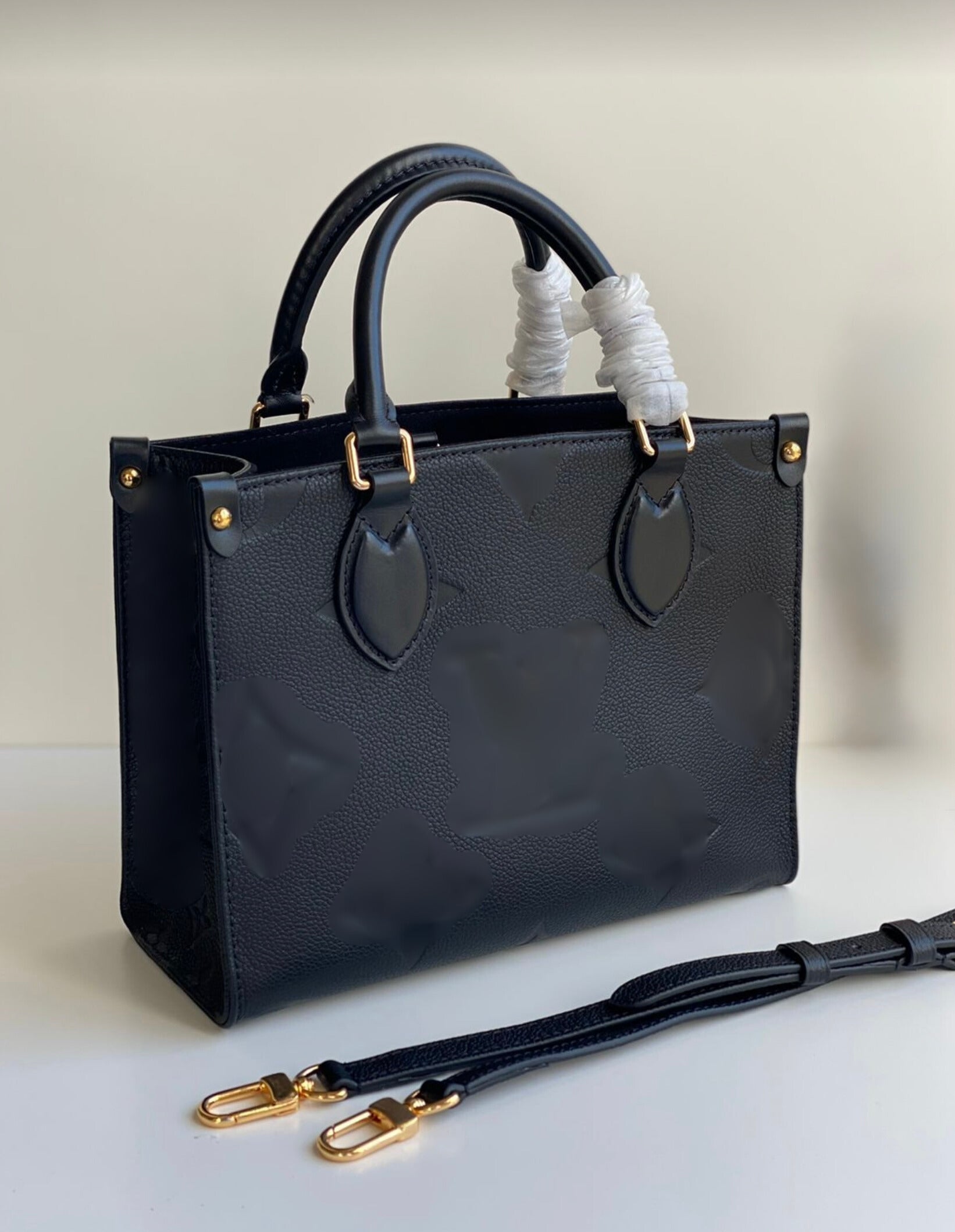 Minimalist and Elegant